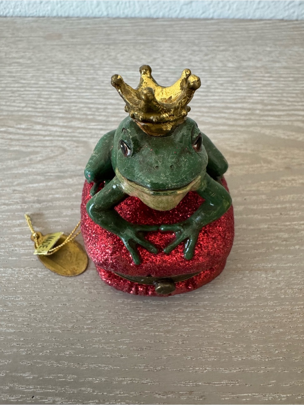katherines collection charming frog prince, trinket box